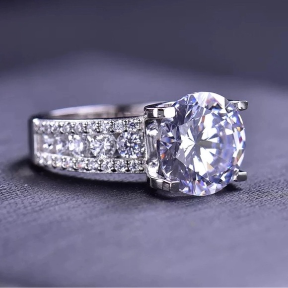 5CT Certified Lab Grown Diamond Round Cut Cow Head Wedding Ring Size 7 - Picture 3 of 6